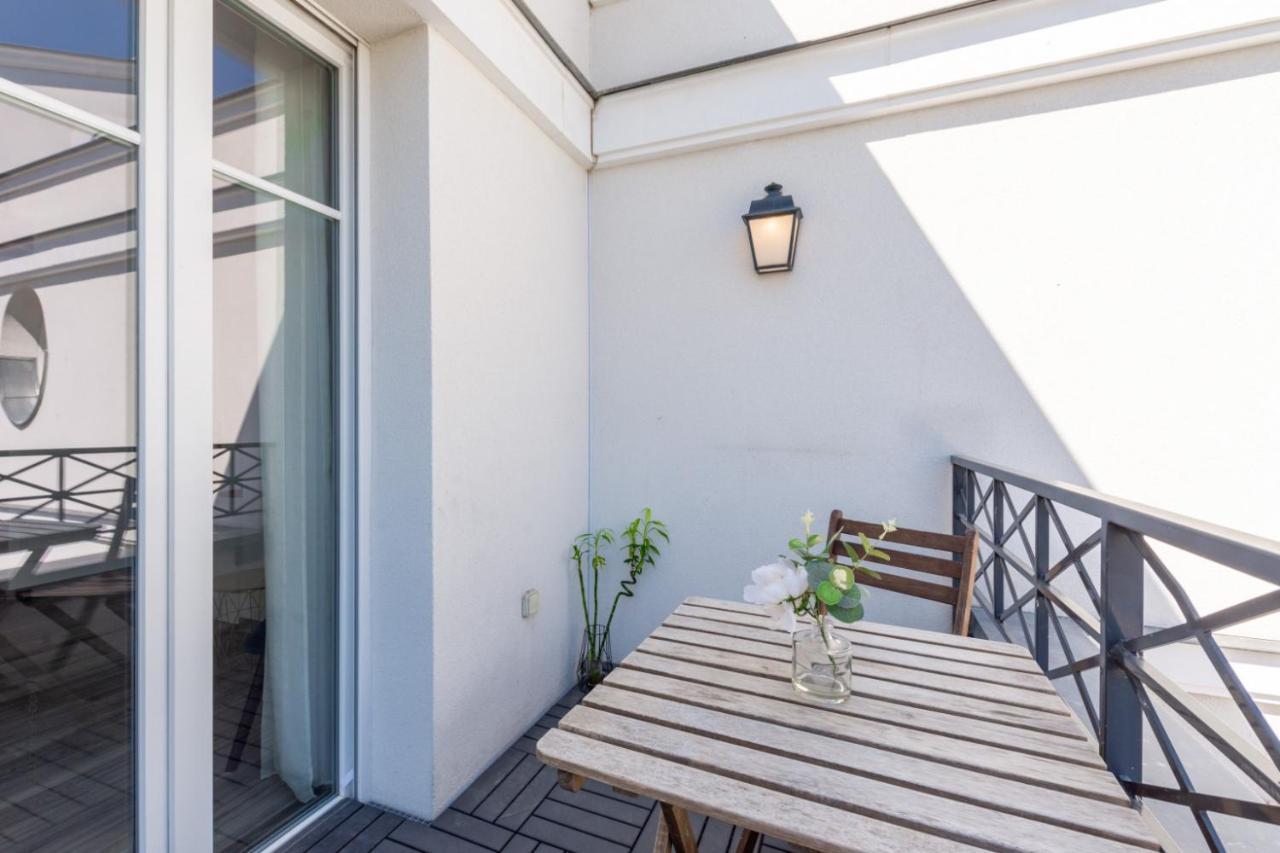 Happy Guest House Serris Ngoại thất bức ảnh
